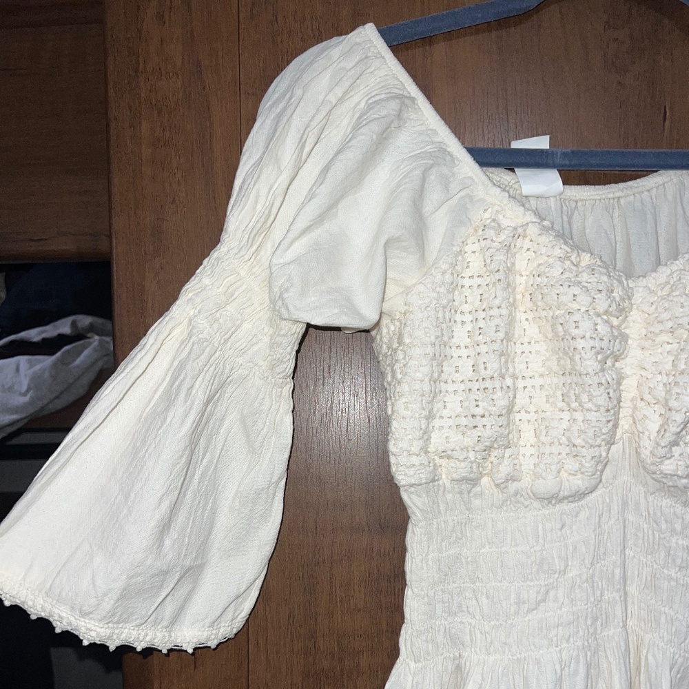 Vintage women Dress Empire waist Color Cream